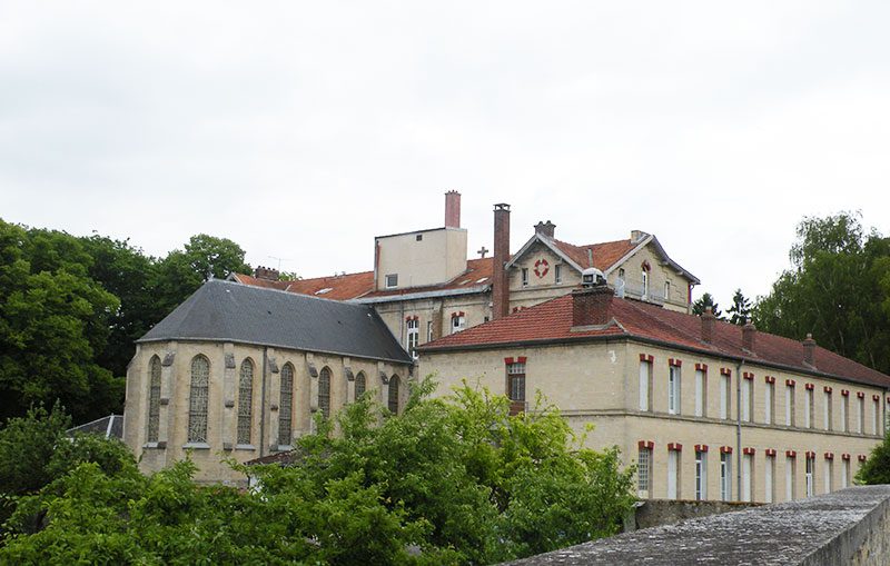 Groupe de jeunes en plein Air