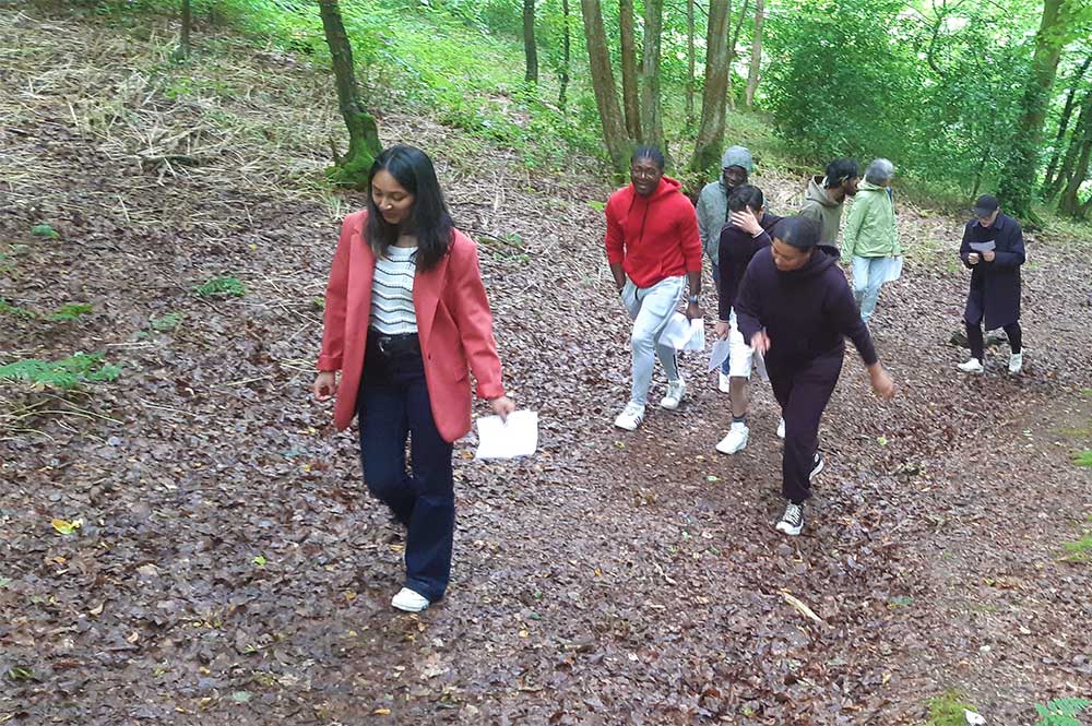 Groupe de jeunes en plein Air