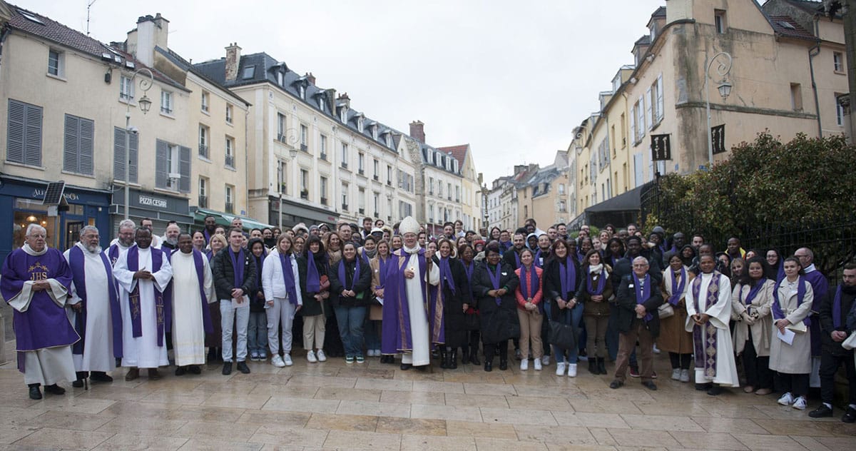 Groupe de jeunes en plein Air