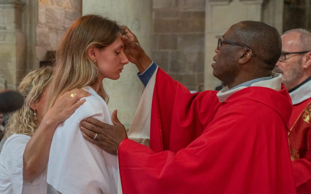Près de 450 adultes vont recevoir le sacrement de la confirmation