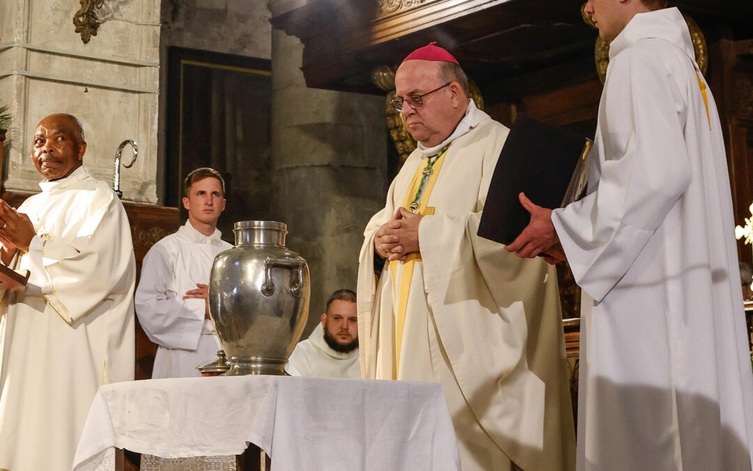 Célébration de la messe chrismale 2025