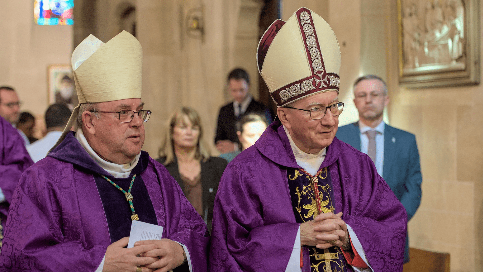 Photo UNE Site Mgr Parolin Mgr Bertrand