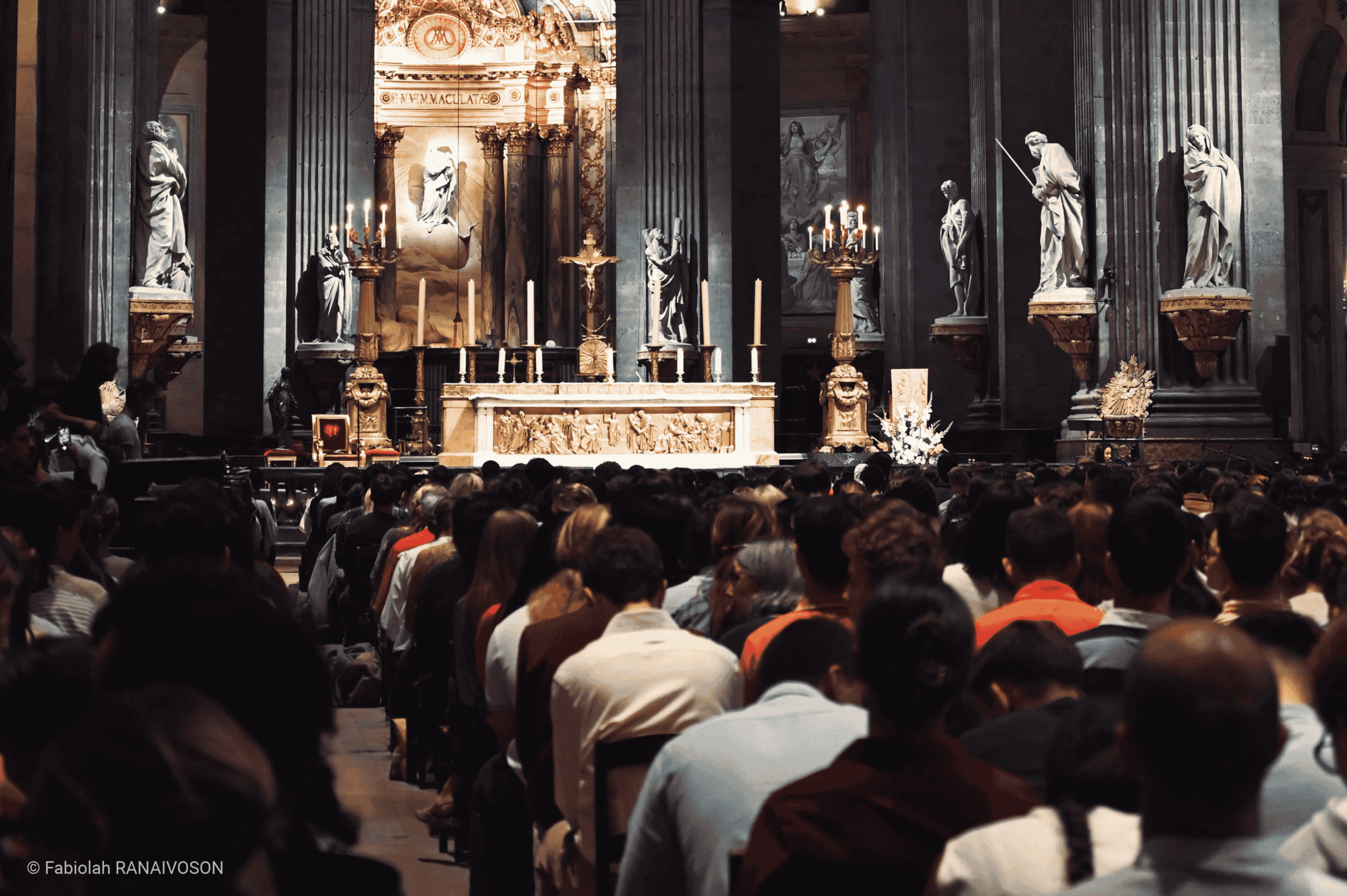 Messe Des étudiants 2026 3 (avec Crédit)